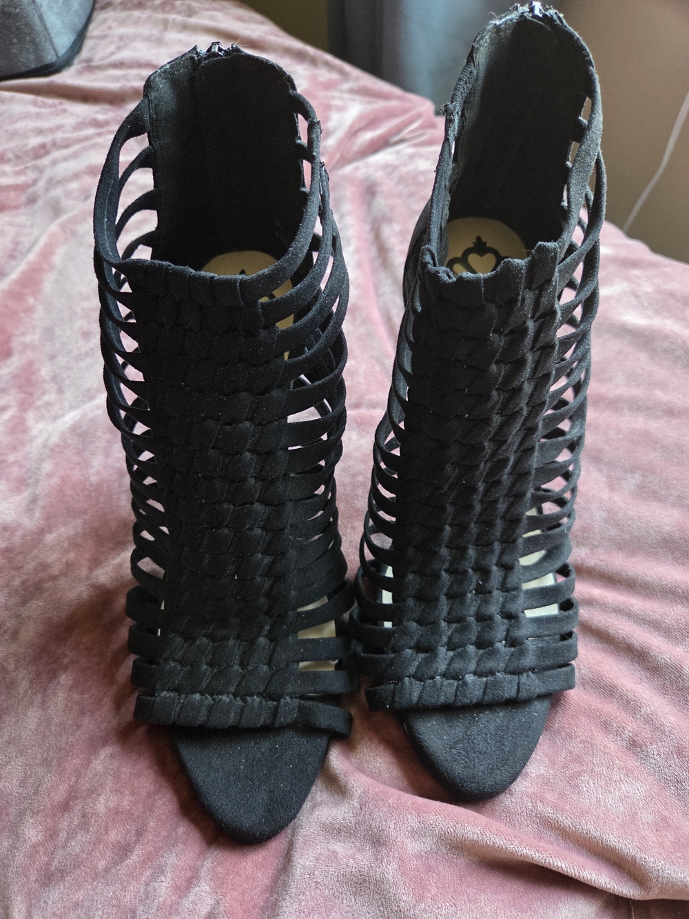 New!!! Fergalicious Women's Tinker Pump - 9